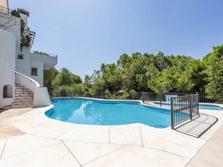 Apartment for Sale in Benahavis, Malaga 17