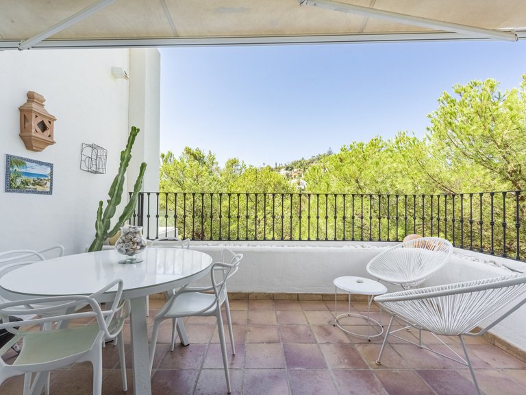 Apartment for Sale in Benahavis, Malaga 5