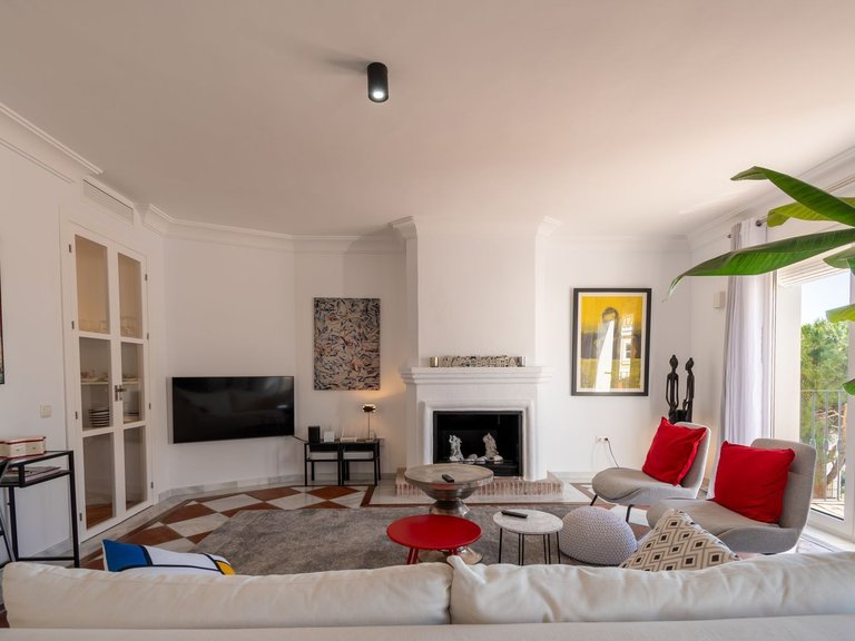 Radhus i La Heredia 14