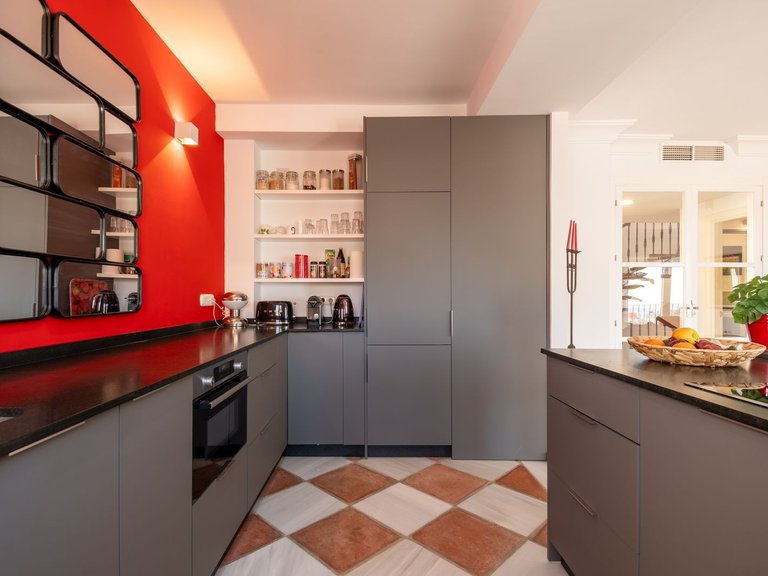 Radhus i La Heredia 20