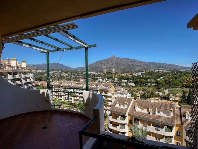 Apartment for Sale in Marbella, Malaga 2