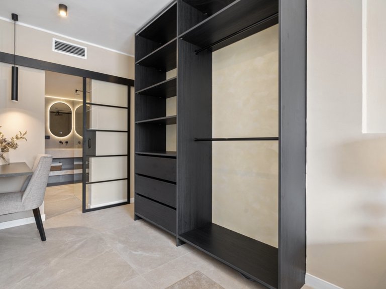 Apartment for Sale in Marbella, Malaga 13