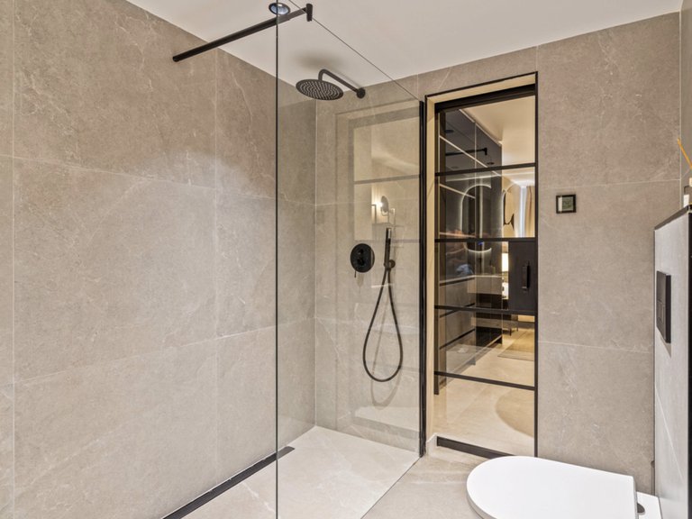 Apartment for Sale in Marbella, Malaga 16