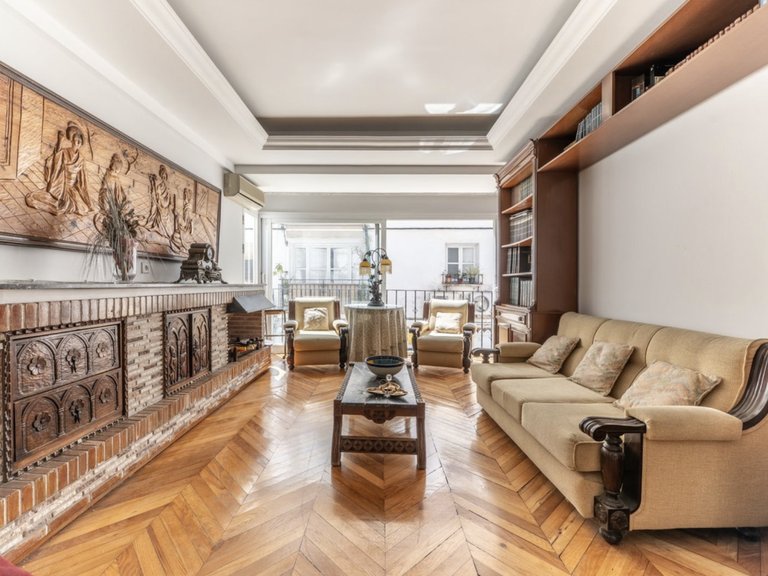 Apartment for Sale in Marbella, Malaga, 2