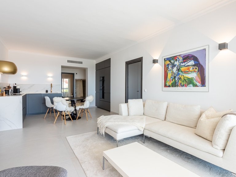 Apartment for Sale in Benahavis, Malaga 5