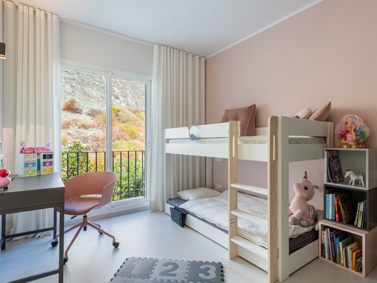 Apartment for Sale in Benahavis, Malaga 13