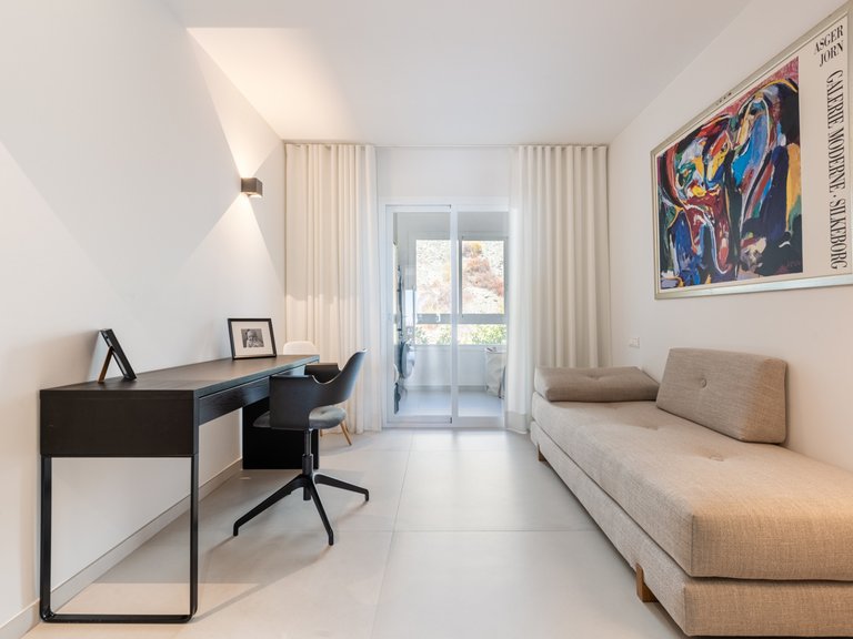 Apartment for Sale in Benahavis, Malaga 14