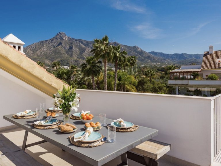 Town House for Sale in Marbella, Malaga, Marbella Golden Mile 7