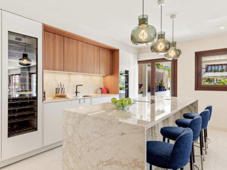 Town House for Sale in Marbella, Malaga, Marbella Golden Mile 4