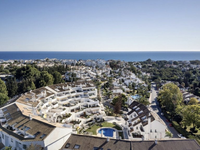 Apartment for Sale in Marbella, Malaga 2