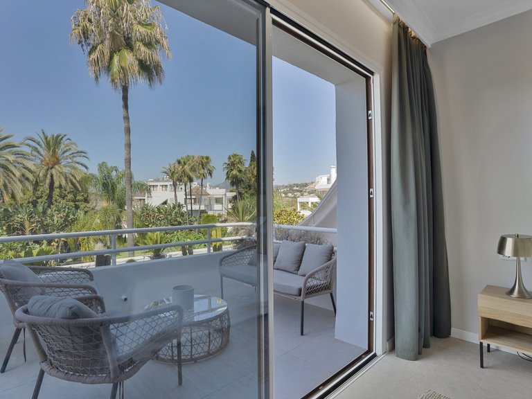 Town House for Sale in Marbella, Malaga 38