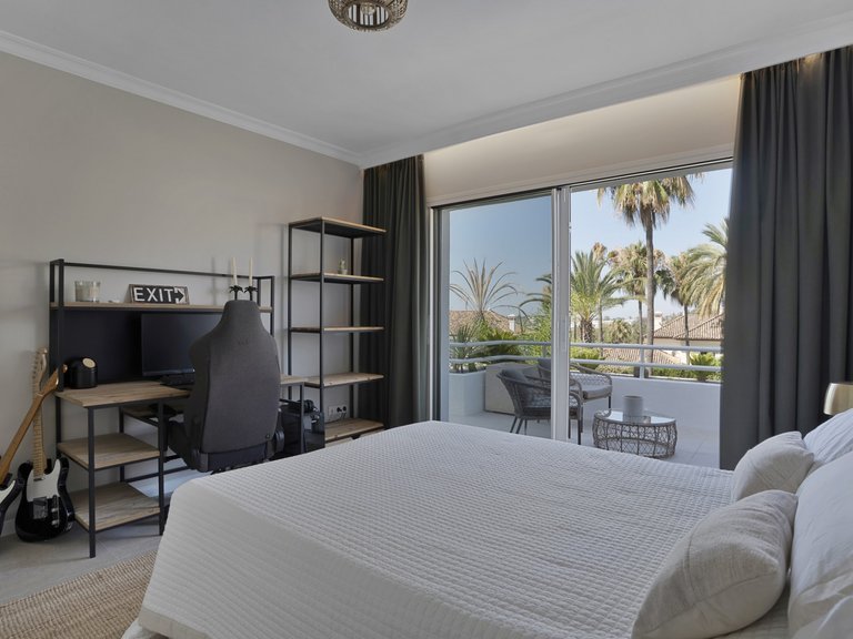 Town House for Sale in Marbella, Malaga 36