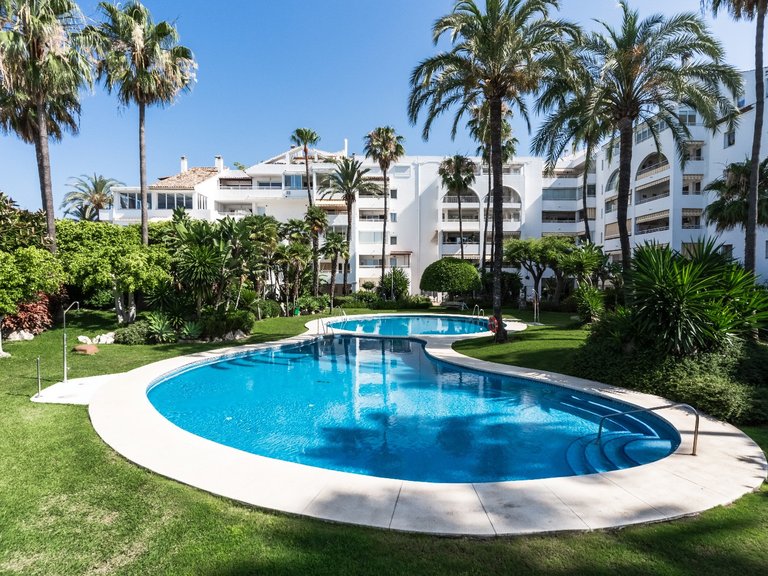 Apartment for Sale in Estepona, Malaga 3
