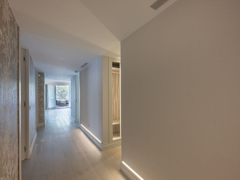 Apartment for Sale in Marbella, Malaga 6