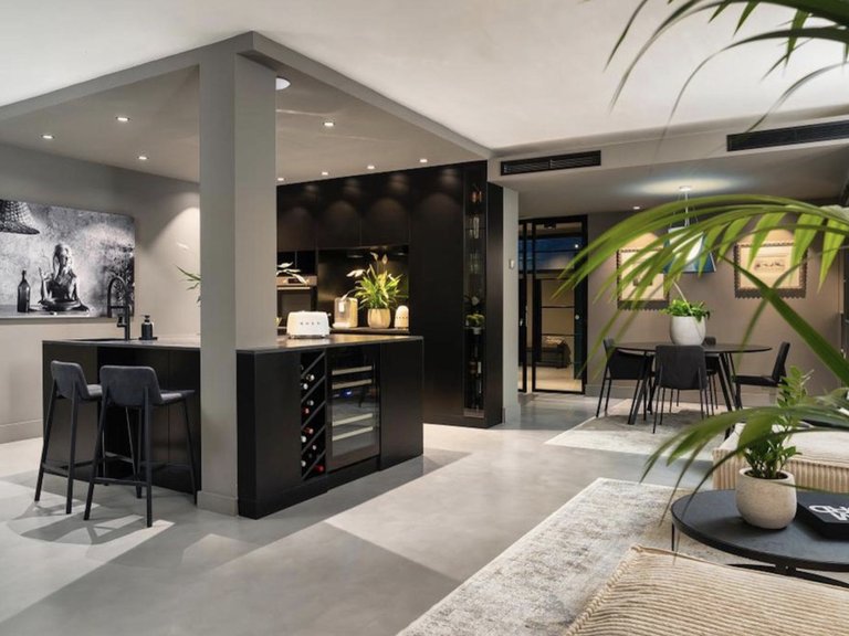 Estilo y Vistas Panorámicas en Esta Vivienda Renovada en la Exclusiva Zona de La Quinta 3