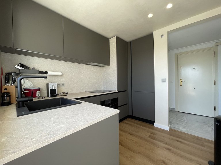 Penthouse for Sale in Marbella, Malaga 12