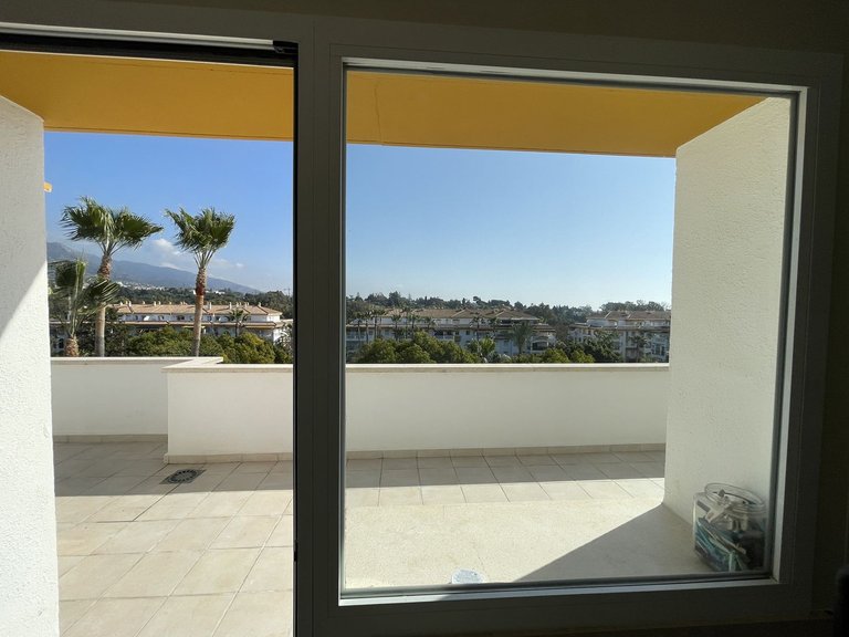 Penthouse for Sale in Marbella, Malaga 18