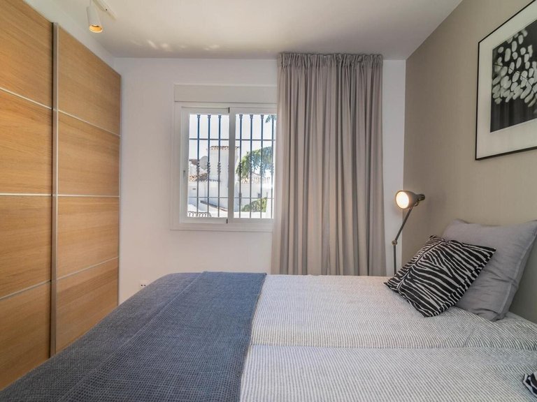 Town House for Sale in Marbella, Malaga 14