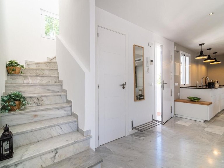 Town House for Sale in Marbella, Malaga 12