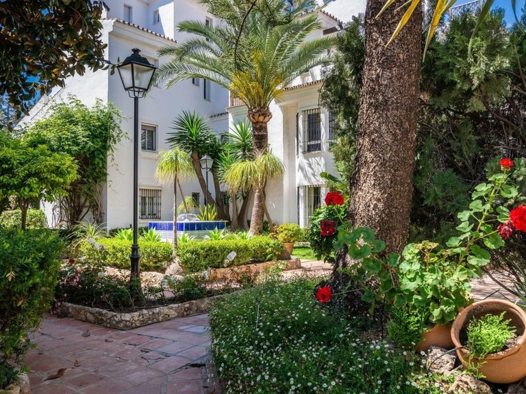Town House for Sale in Marbella, Malaga 36