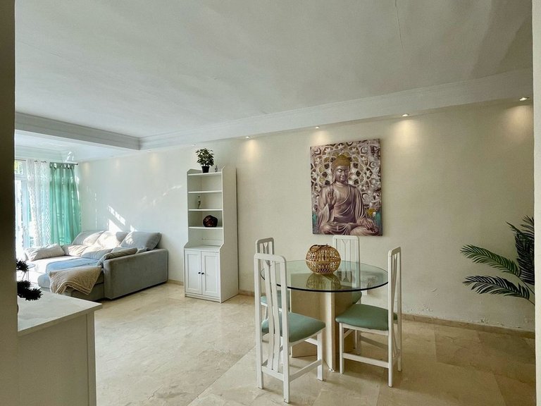 Apartment for Sale in Marbella, Malaga 12