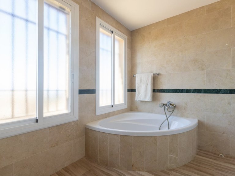 Town House for Sale in Marbella, Malaga 19