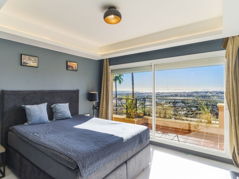 Apartment for Sale in Marbella, Malaga 27