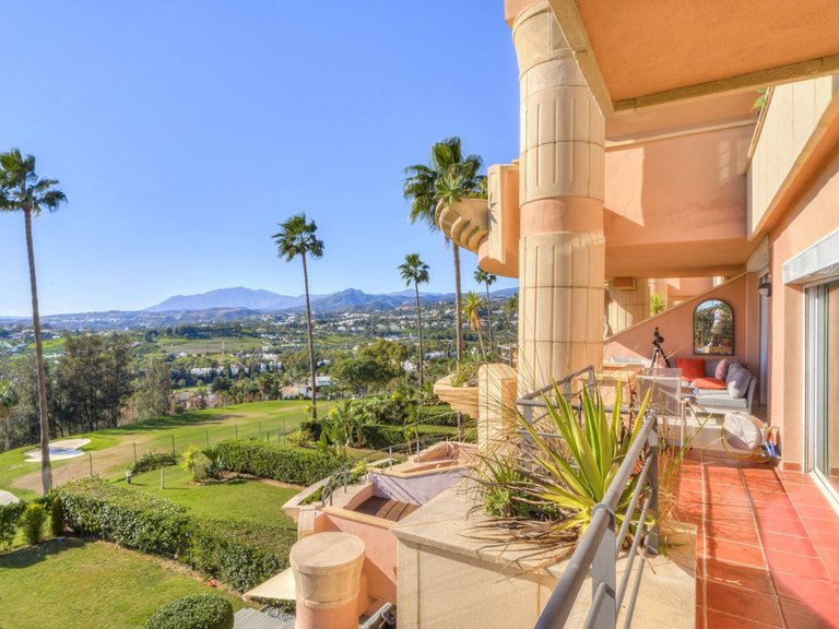 Apartment for Sale in Marbella, Malaga 26