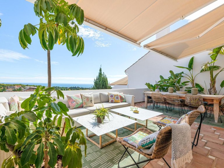 Elegant parhusvilla med panoramautsikt över havet - Marbella Hill Club 2
