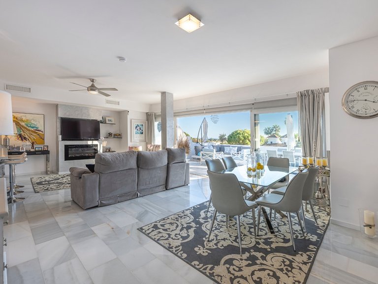 Town House for Sale in Marbella, Malaga 28