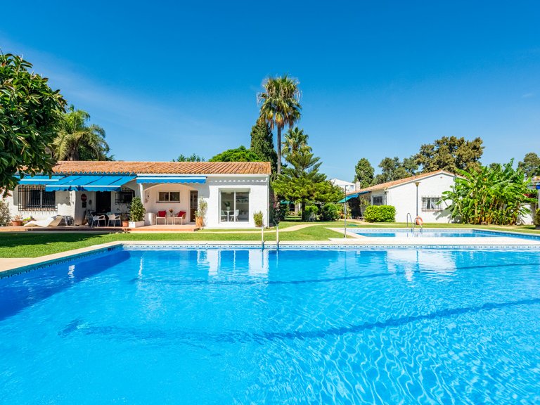 Villas 11 en Cortijo Blanco 9