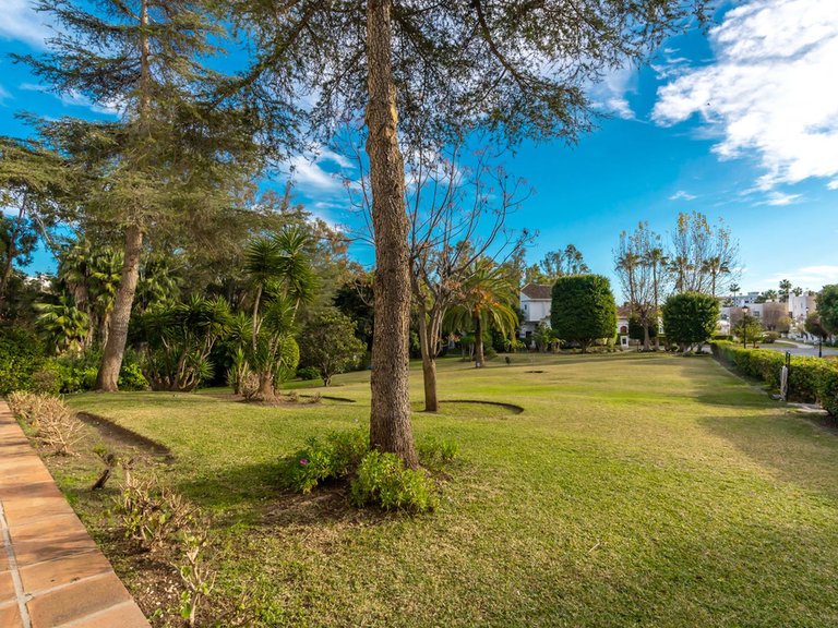 Apartment for Sale in Marbella, Malaga 22