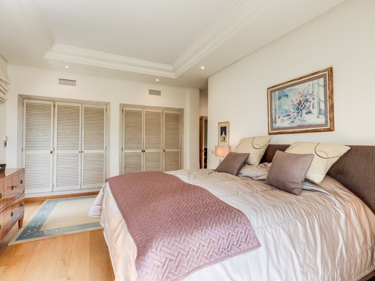 Villa for Sale in Marbella, Malaga 17