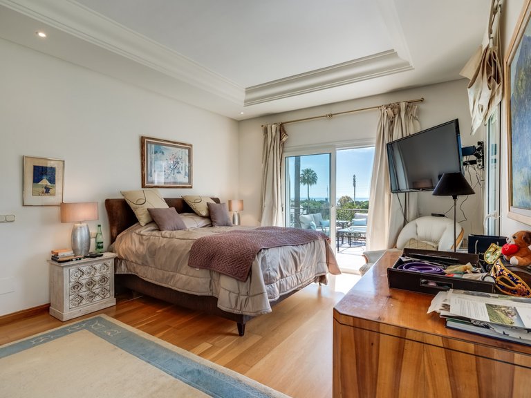 Villa for Sale in Marbella, Malaga 2