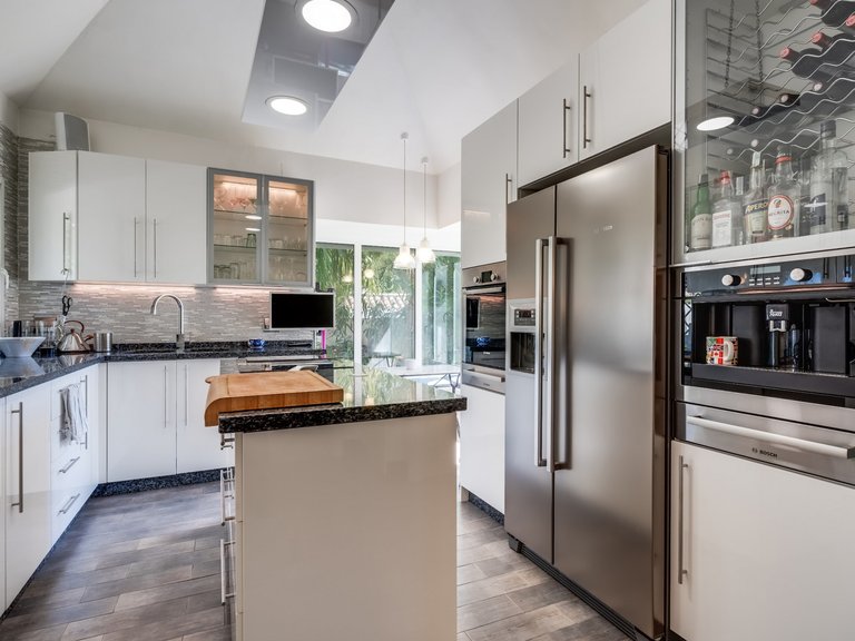 Villa for Sale in Marbella, Malaga 14