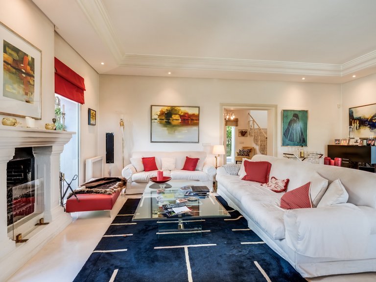 Villa for Sale in Marbella, Malaga 8