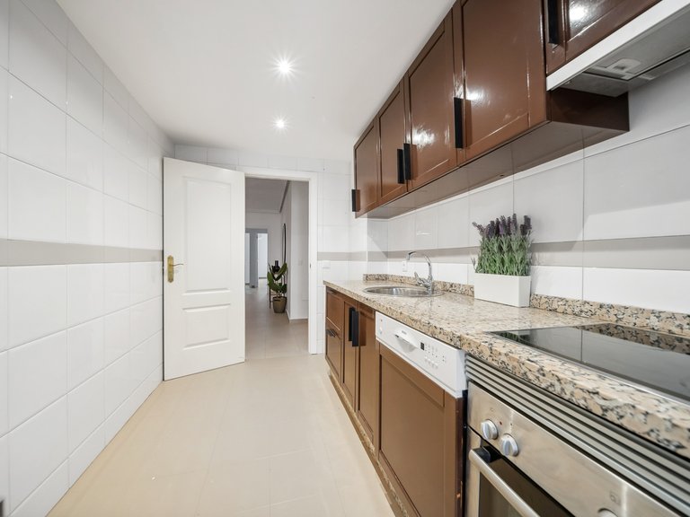 Apartment for Sale in Marbella, Malaga 10