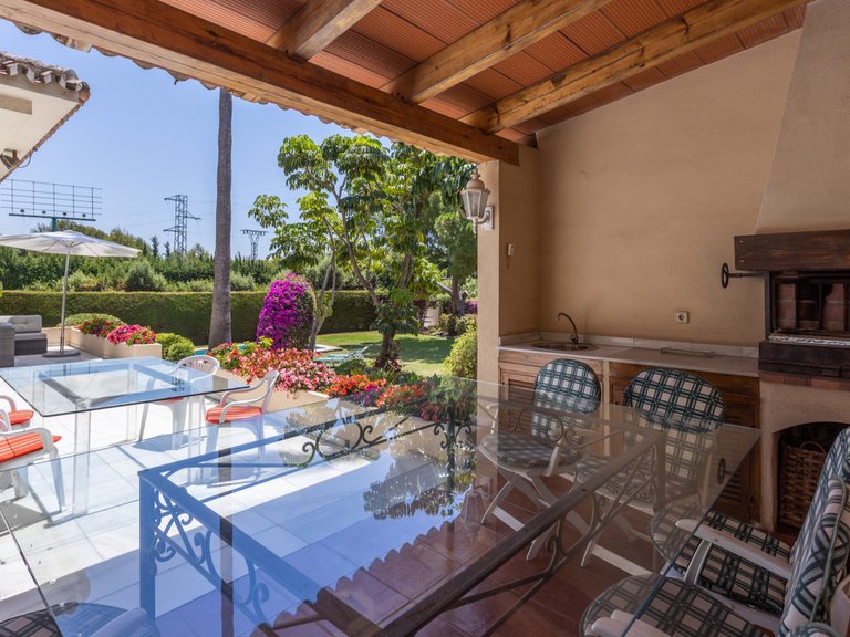 Villa for Sale in Marbella, Malaga 26