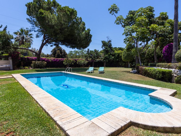 Villa for Sale in Marbella, Malaga 20