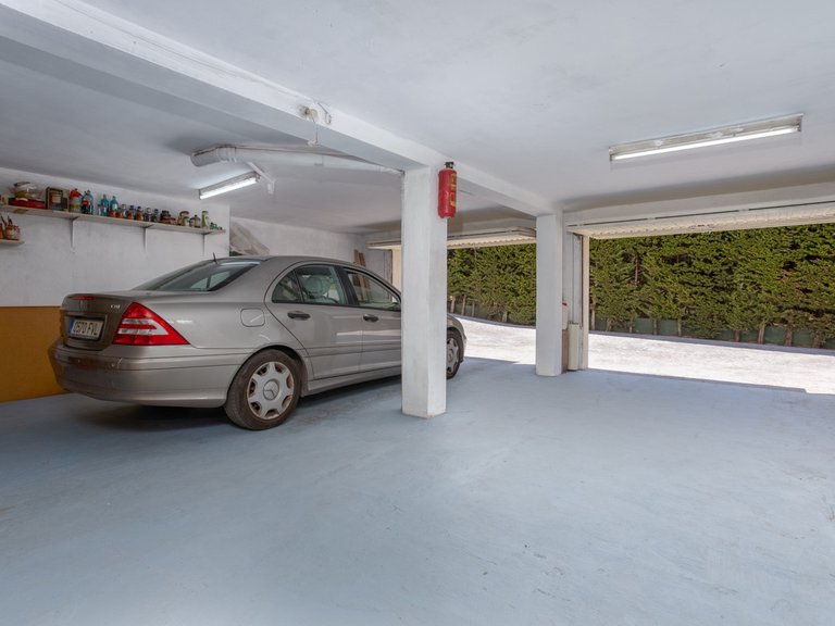 Villa for Sale in Marbella, Malaga 9