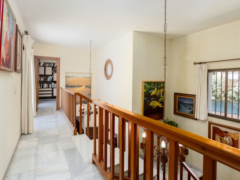 Villa for Sale in Marbella, Malaga 17