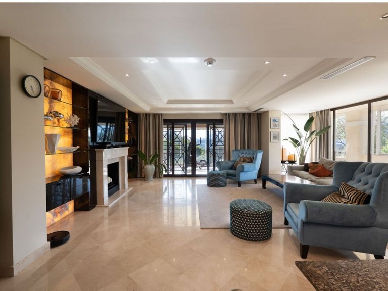 Apartment for Sale in Marbella, Malaga 10