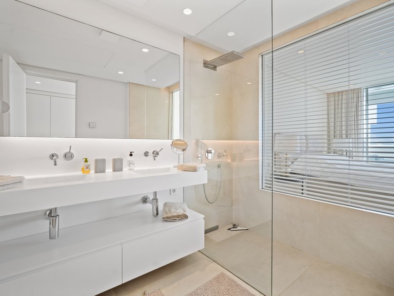 Apartment for Sale in Marbella, Malaga 14