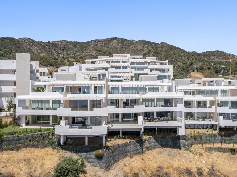 Apartment for Sale in Marbella, Malaga 31