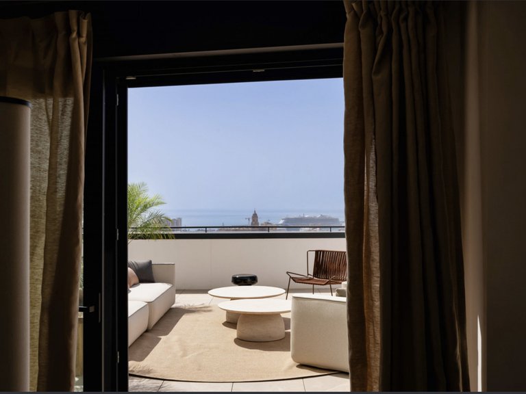 Penthouse for Sale in Malaga, Malaga 19