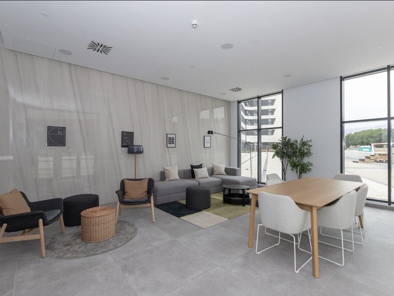 Apartment for Sale in Malaga, Malaga 23