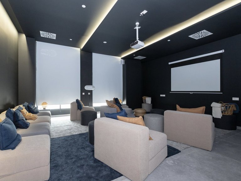 Apartment for Sale in Malaga, Malaga 19
