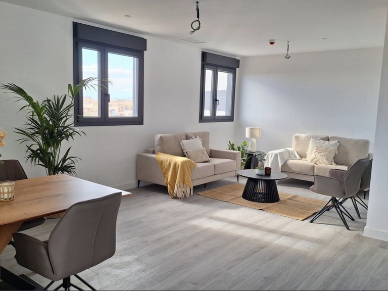 Apartment for Sale in Malaga, Malaga 5