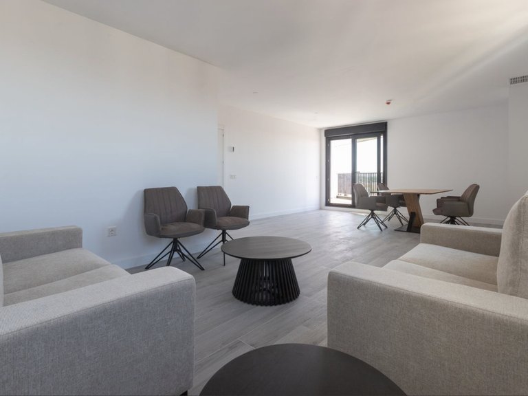 Apartment for Sale in Malaga, Malaga 10