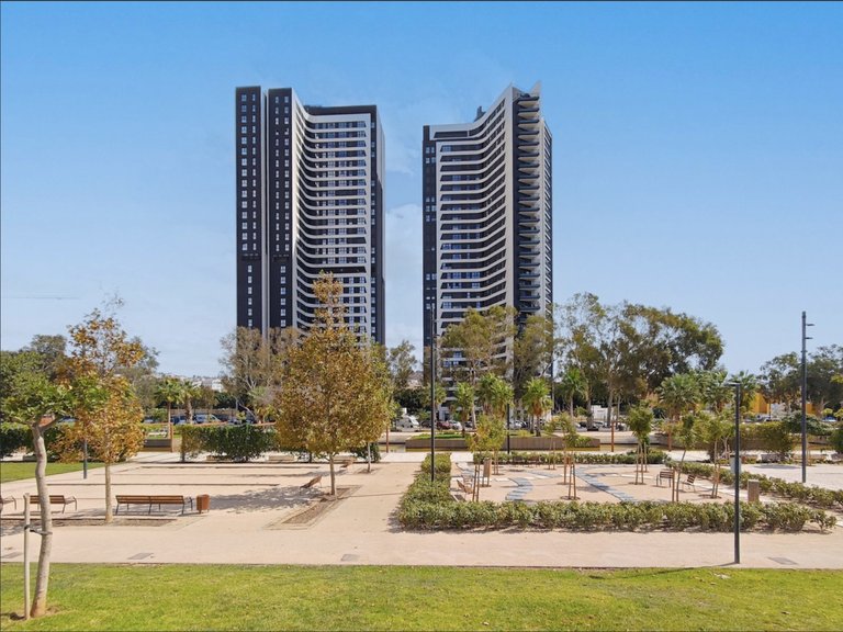Apartment for Sale in Malaga, Malaga 1